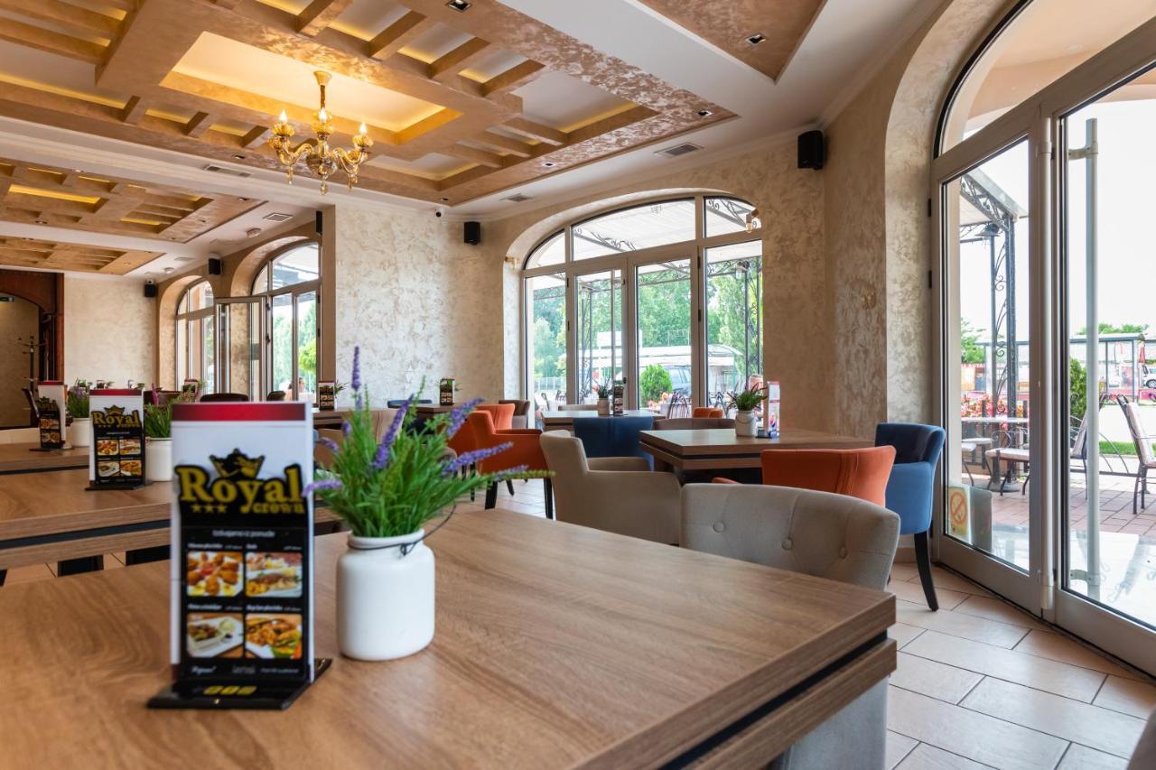 Garni Hotel Royal Crown Subotica Exterior foto